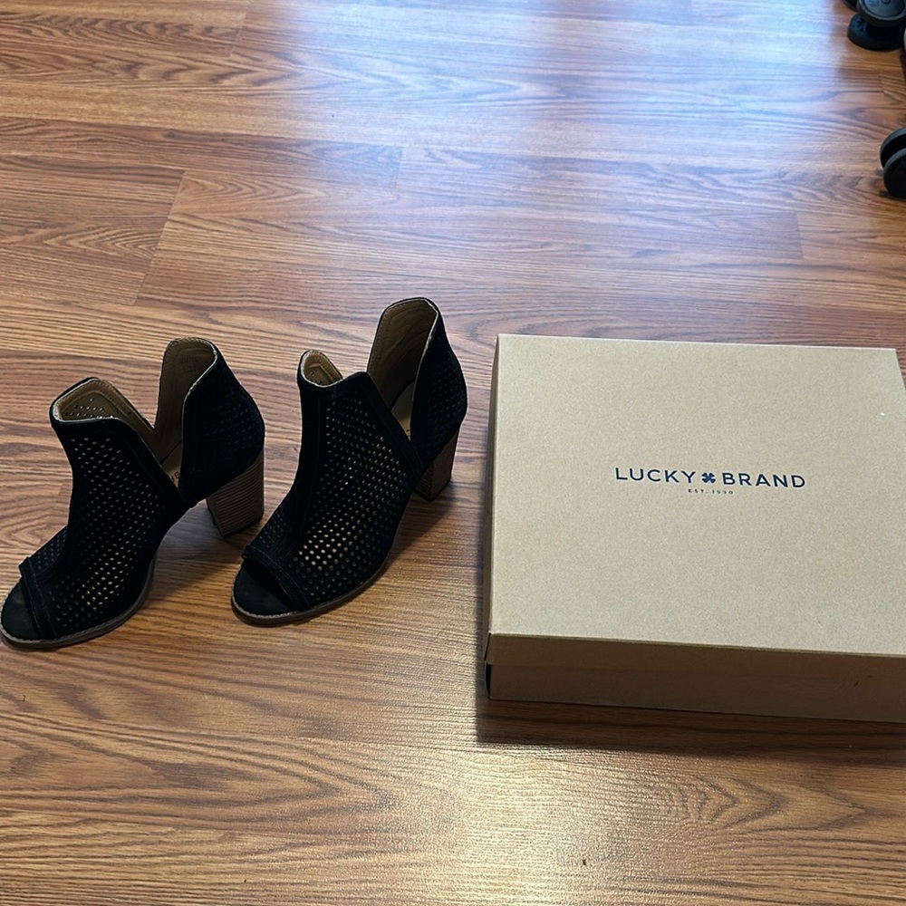 Luck brand heels